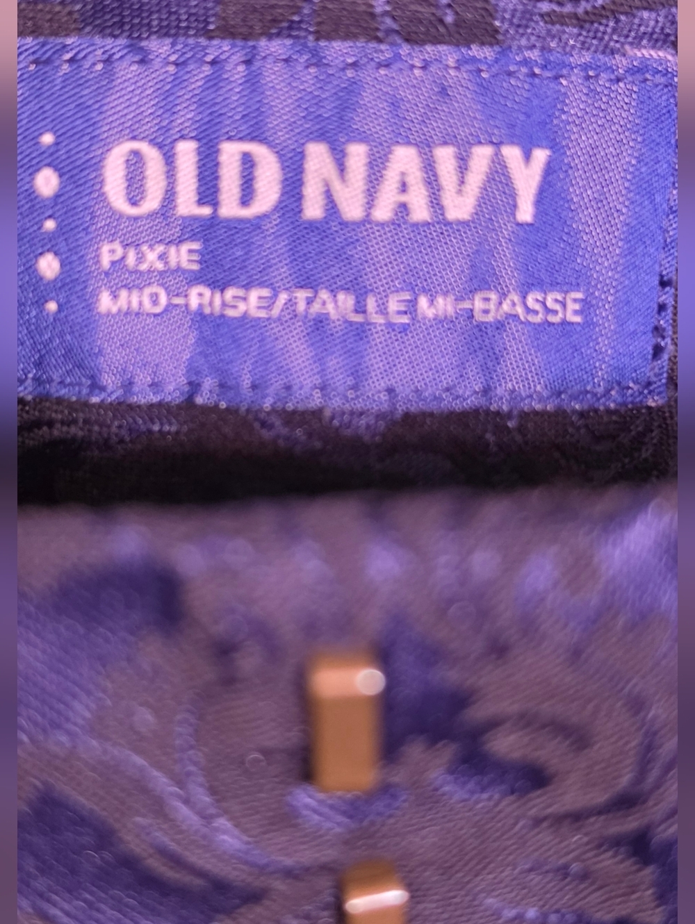 Old Navy Blue Damask Pixie Pants - Picture 3 of 7